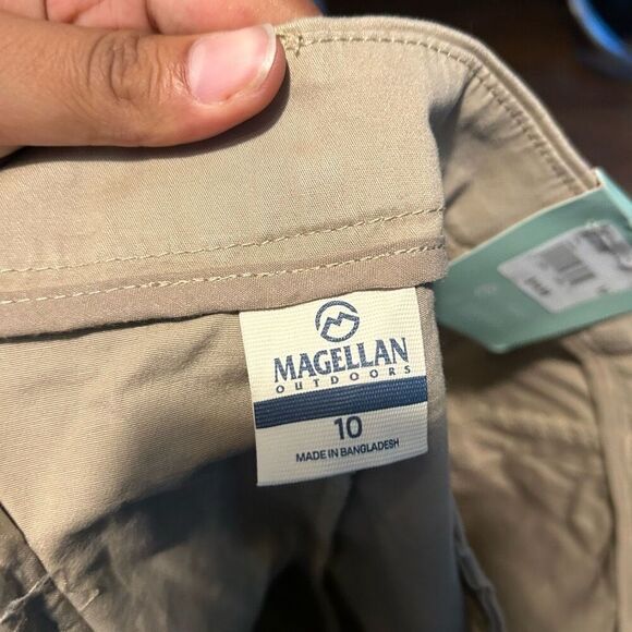 New Magellan Shorts - Picture 3 of 4